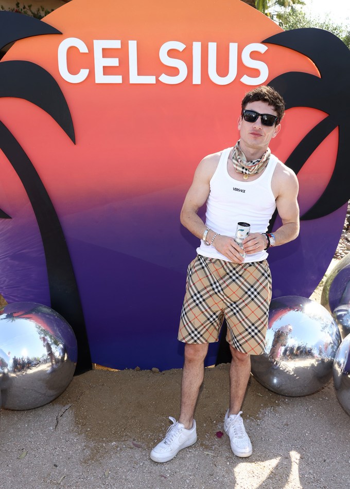 Coachella 2024: Celebrity Outfits at the Festival
